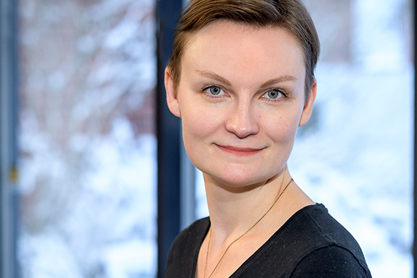 Porträttbild Linnéa. Foto.